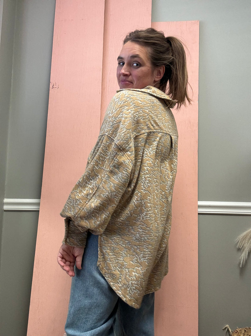 Abstract Pattern Shacket