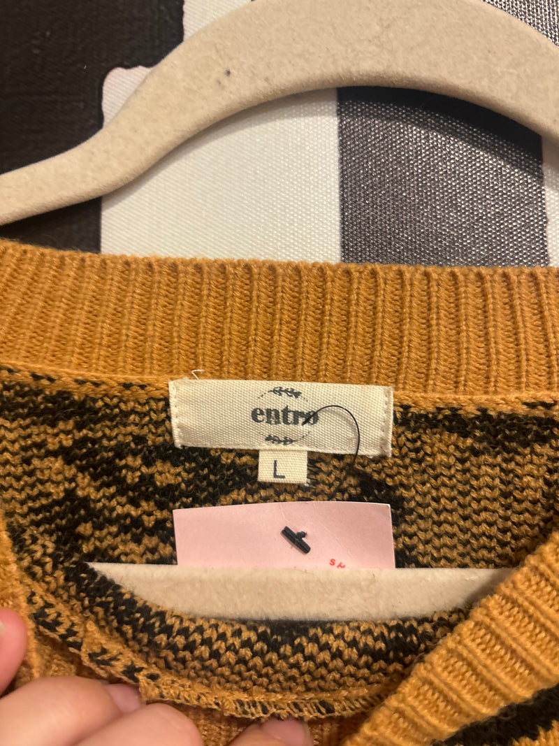 Leopard Print Sweater (L)