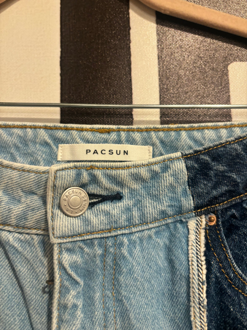 Pac Sun Mom Jean (27)