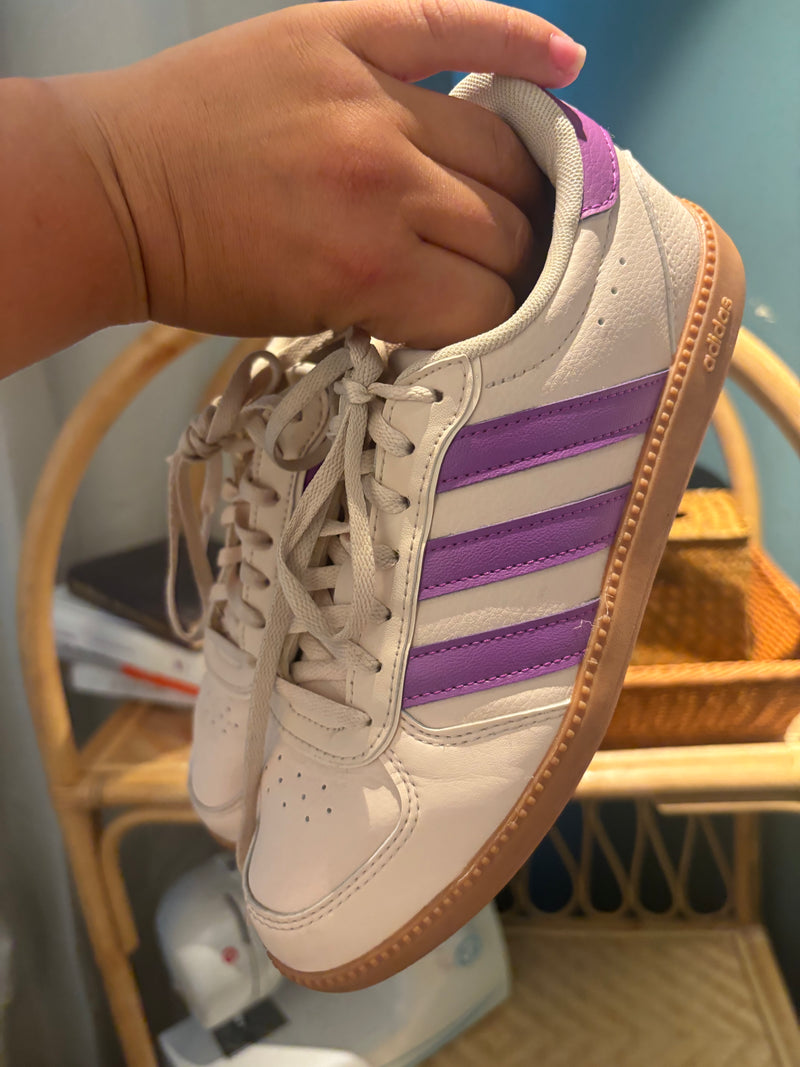 Adidas Sneaker